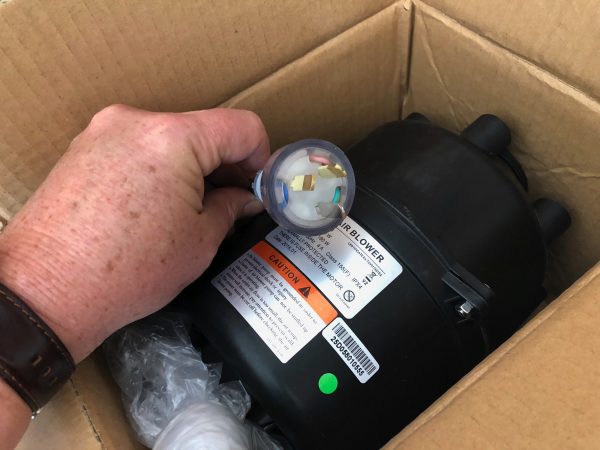 LX Spa Blower Aussie Power Plug & Air switch Built In